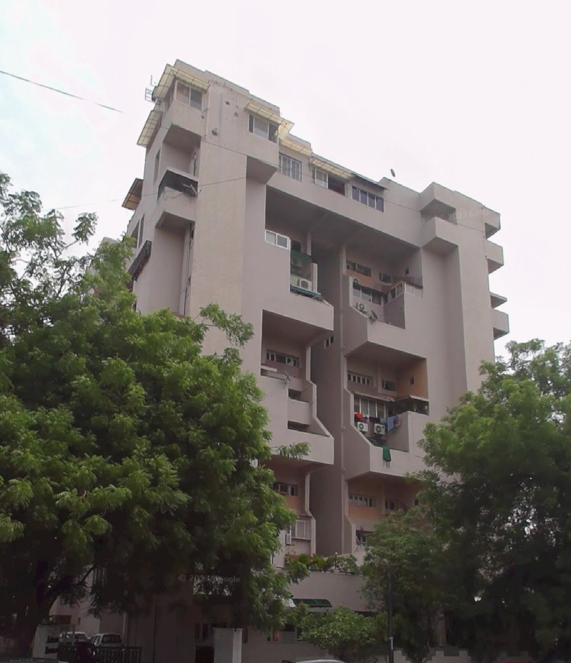 3-BHK Flat / Apartment Vastrapur Ahmedabad